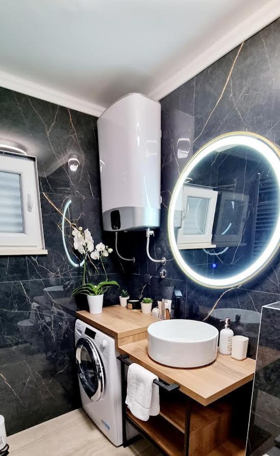 Blue Cliff Apartment ドゥブロブニク エクステリア 写真